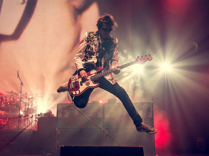 A very Happy Birthday to Mr Nicky Wire! 
