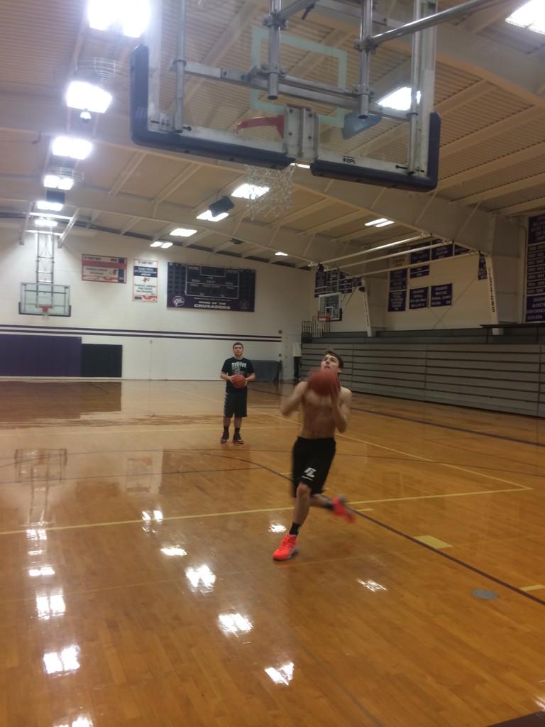 TheVipersSquad's tweet photo. Workin hard #undefeated #nodaysoff #practiceonholidays http://t.co/TZjUqXNhxQ
