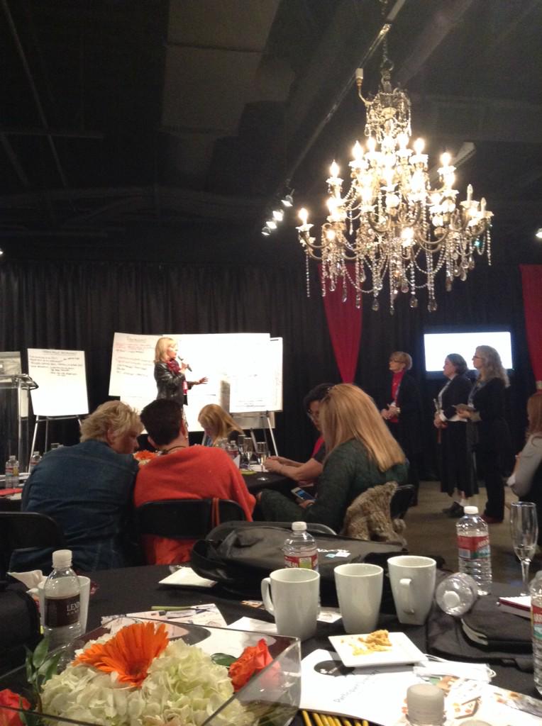 tkpleslie's tweet image. Sound in restaurants being addressed by #TeamRestaurant at #ModenusTalks. This = very real issue for me, personally.