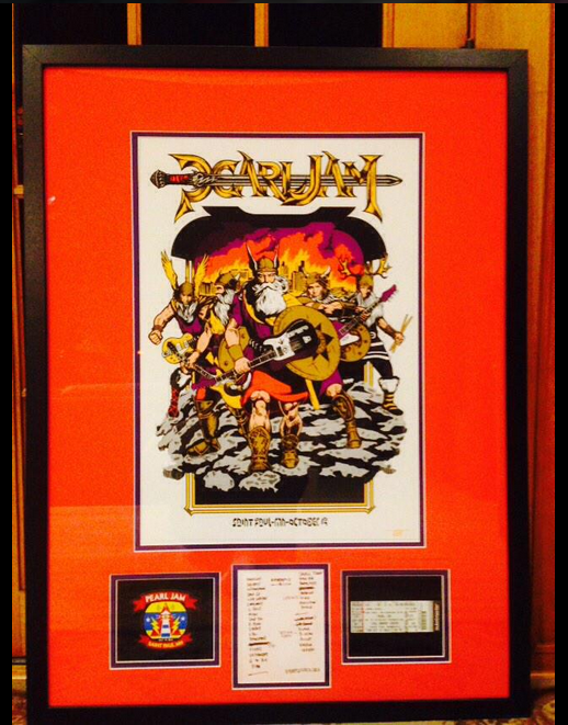 PearlJam's tweet photo. Worth the wait. This is incredible. RT @kquillin3 One heck of a late Christmas present #PJFall2014 #PearlJam http://t.co/bgAlbA3OeR