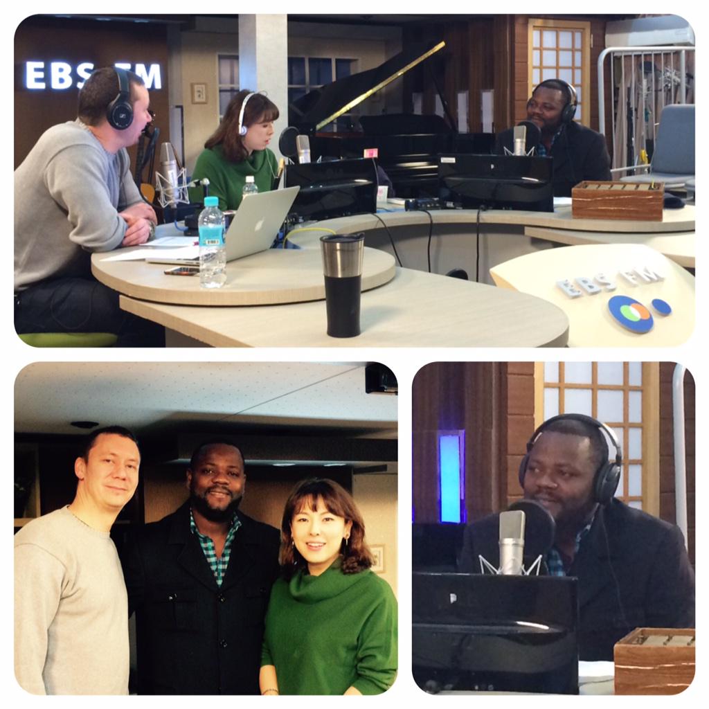 페르난도 로드니 <a href="/ebstwit/">EBS</a> <a href="/EBSmorning/">MorningSpecial</a> 방송. 이보영, <a href="/steveonradio/">tbseFMSteve Hatherly</a> 인터뷰 #FlechaCorea #ShootThatArrow #LetTheArrowFly <a href="/MLB/">MLB</a> <a href="/Mariners/">Seattle Mariners</a>