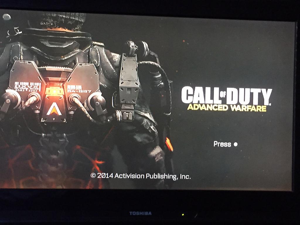 Devron83's tweet image. Gonna be a late night tonight #CoDAW #xboxone