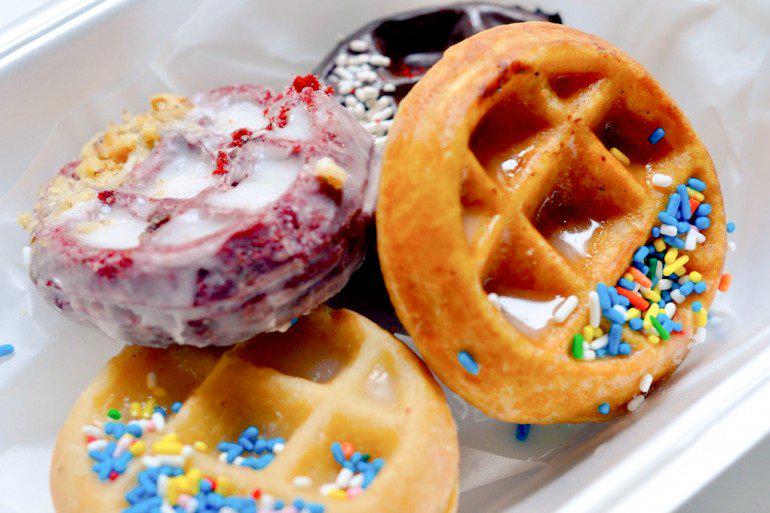 Soupsaki's tweet photo. Someone just invented waffle donuts ๐ #Wonuts http://t.co/1Lwqt2GaVr