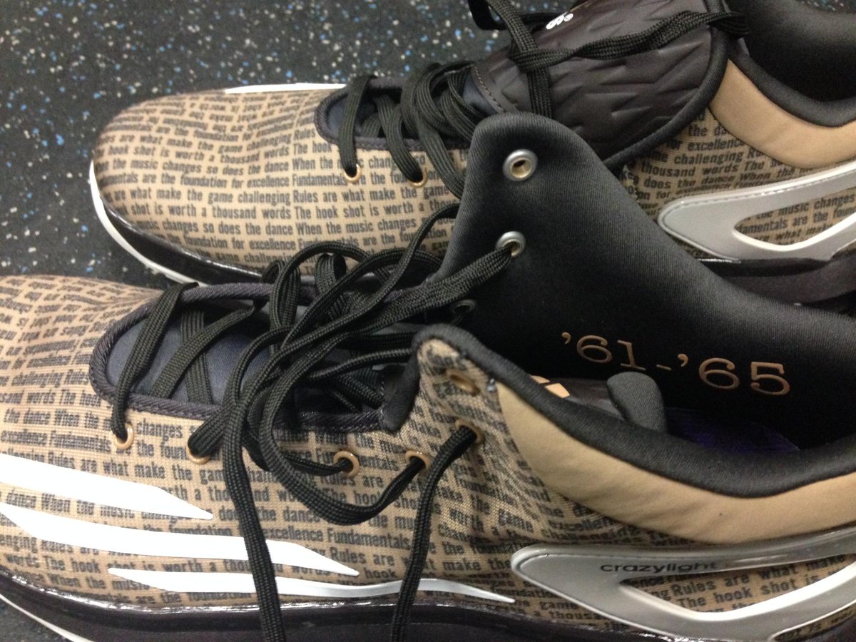 kyle lowry shoes tonight