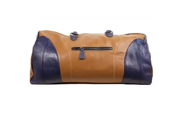 washingtonpost's tweet photo. A Portland-based company has turned 80,000 used plane seats into a line of leather bags. http://t.co/Is8RxNhrQD http://t.co/CHhdwoAWcp