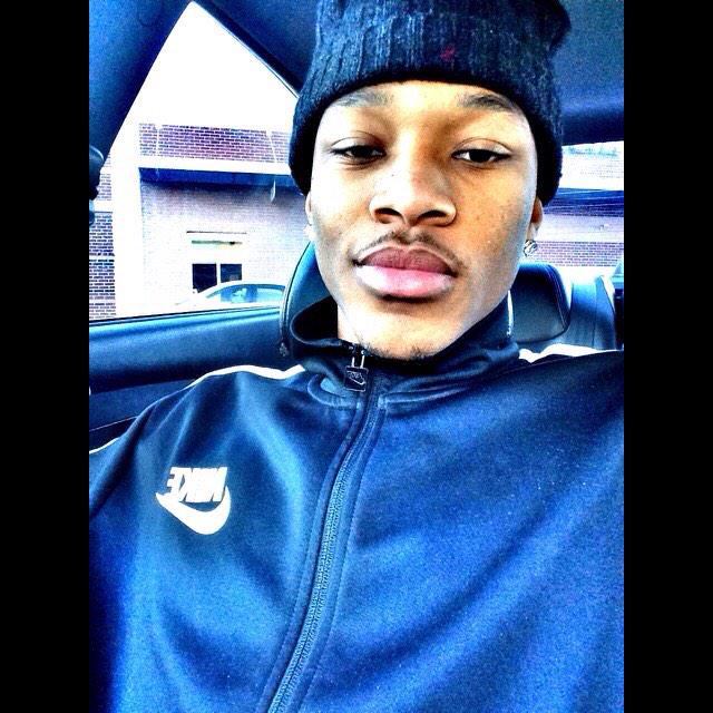 Had to hold my own so I did that ! http://t.co/RT9woQGtLv<a href="/tag/riplilsnupe"class="tags"><span>#riplilsnupe</span></a>
