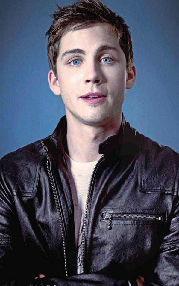  Happy 23 Birthday to the beautiful and most perfect Logan Lerman! 