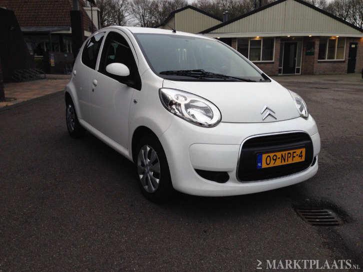Citroen C1 1.0 5-DRS 2010 Wit: link.marktplaats.nl/887321866