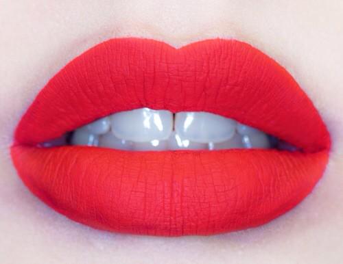 jas_pam's tweet image. The perfect #rubyredlips