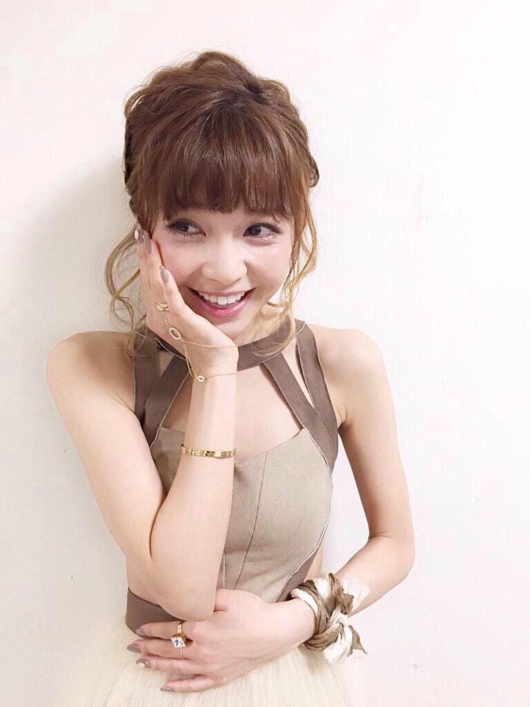 1671_aaa's tweet photo. 宇野ちゃんの誕生日までに716RT目指します！

協力してください！！🙏🙏🙏🙏🙏🙏

#宇野ちゃんの誕生日祝う人RT
#宇野ちゃん好きな人RT
#協力してくれるひとRT
#AAA
#宇野実彩子 http://t.co/O1PLvABDCd