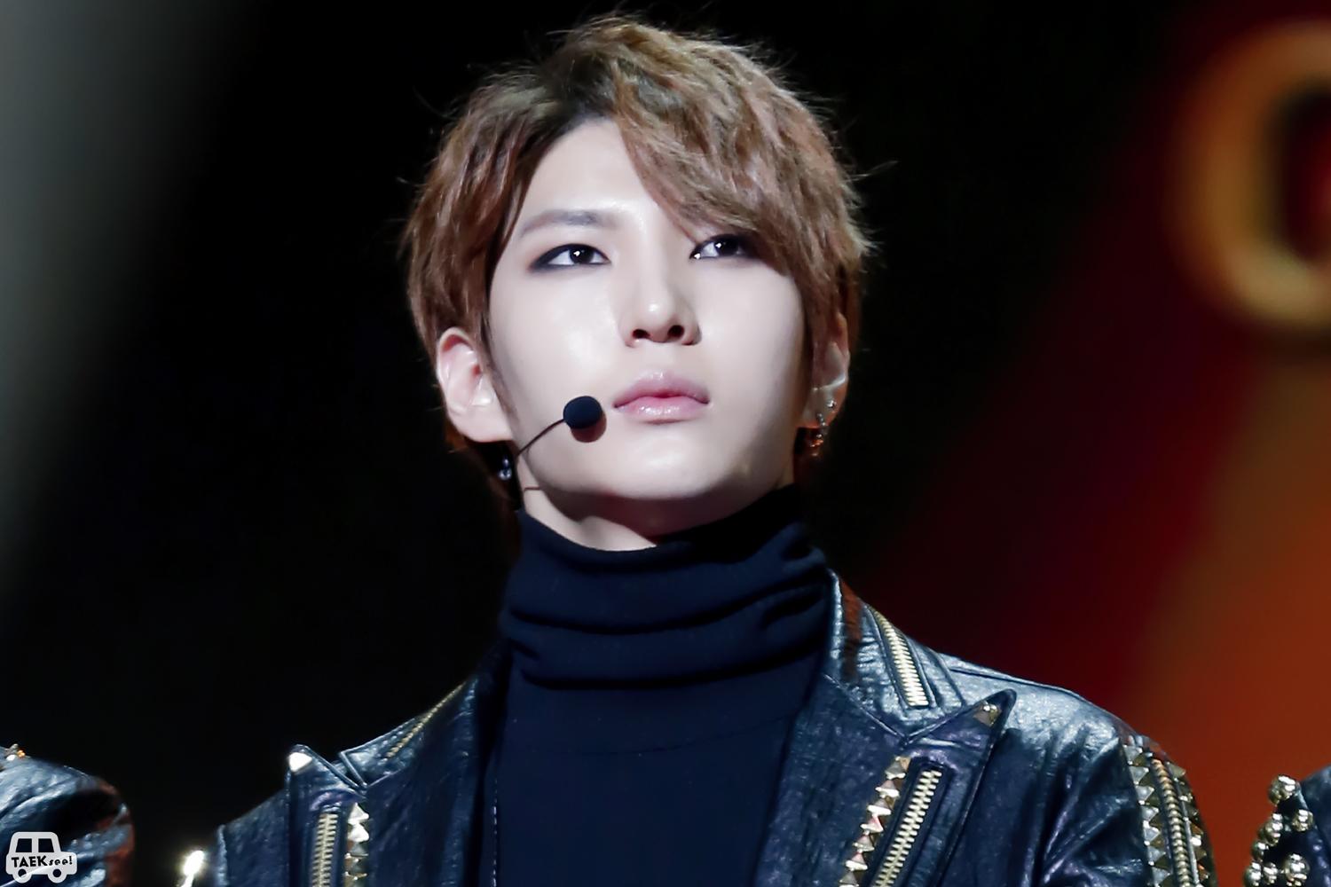 B7xH7izCAAAPxej.jpg:large