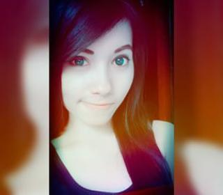 vebiola66's tweet photo. Open bo buat malem jum'at http://t.co/MLwmBuUujt