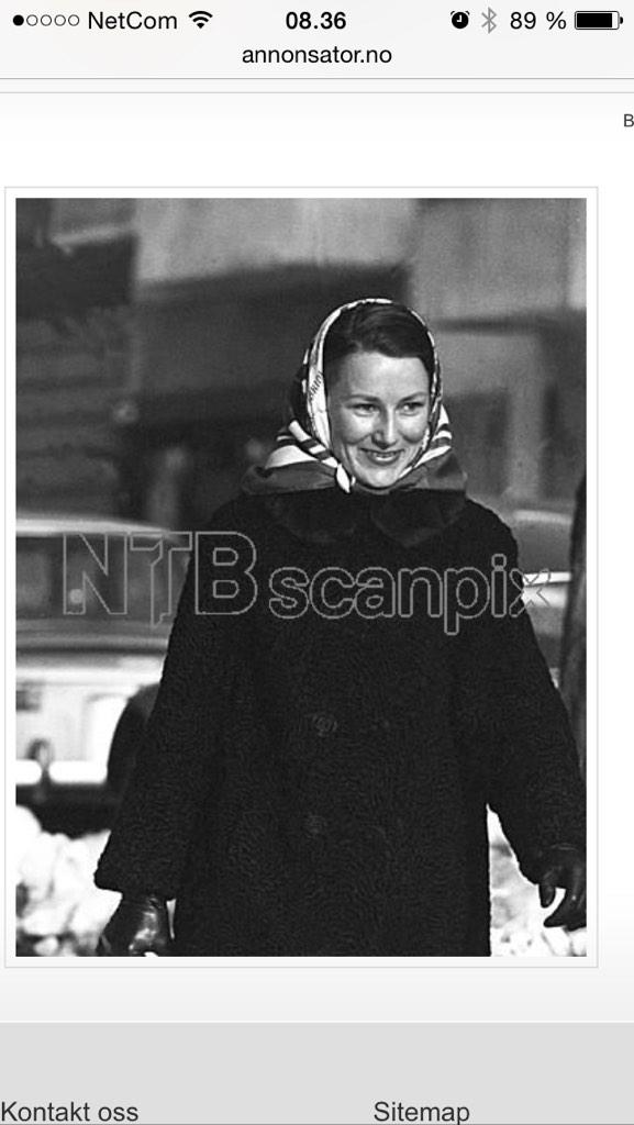 MsBasmati's tweet photo. @TV2Kadafi Sonja Haraldsen i persianerpels(!) og skaut 1968. Bildet er ikke tatt i Iran. Til Pegida: Snikislamisering http://t.co/SLQWbIwx3l