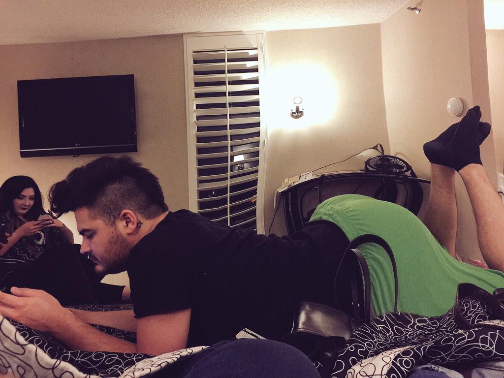 FatGirl_fashion's tweet photo. Super thick #Chicagobuilt “@_patrickstarrr_: YAZZZZZZ @AlexFaction http://t.co/rfxLk1TYHL”