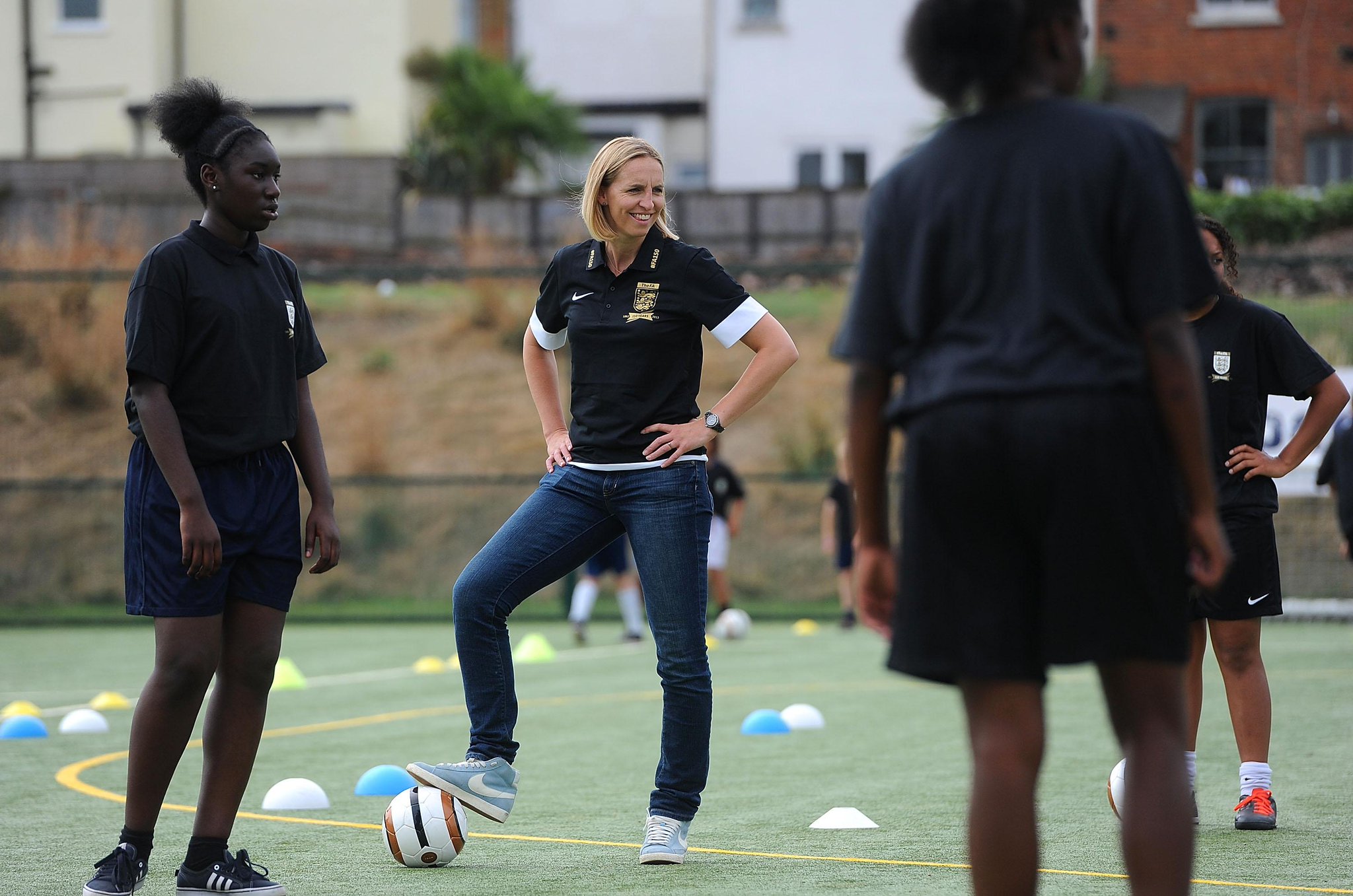 And happy 37th birthday to former England Women\s captain Faye earned 90 caps between 1997 and 2011. 