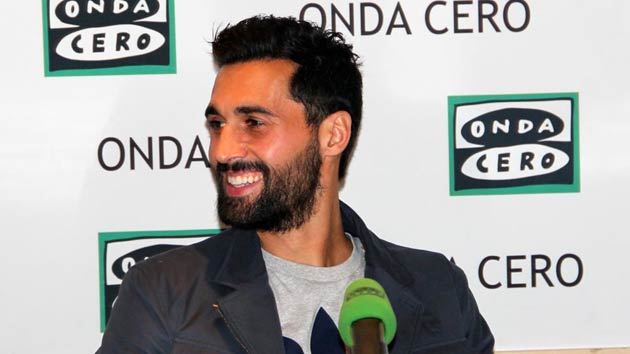 marca's tweet photo. "Ojalá a otros les llamen cono y ganen todo lo que yo" http://t.co/ho2oYYNFTr http://t.co/EDmgleFkUA
