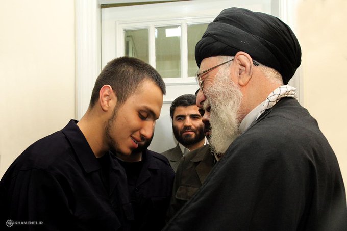 View image on Twitter