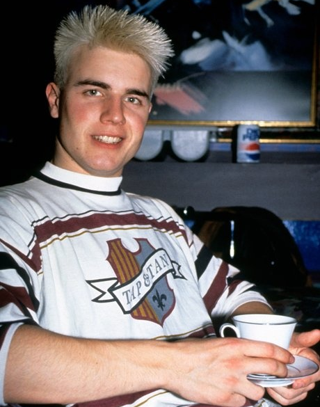 Happy 44th Birthday Gary Barlow! Here\s a big throwback for all you fans of back in the day! ;) 
