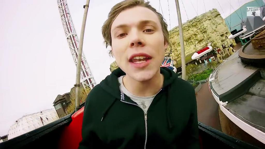 Happy birthday Evan Peters 