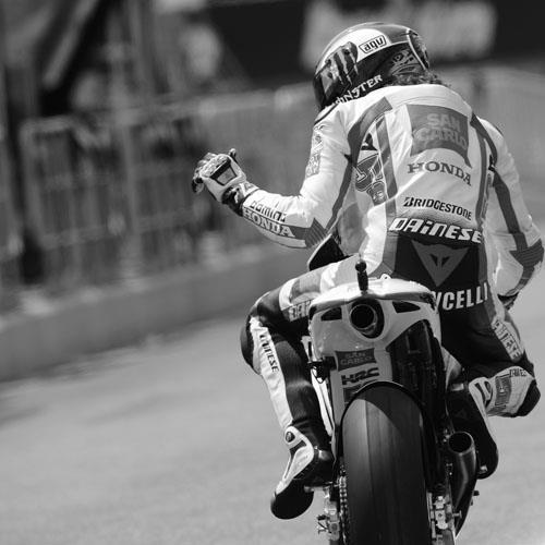 Happy birthday Marco Simoncelli.

Gone but not forgotten.

Race Your Life. 