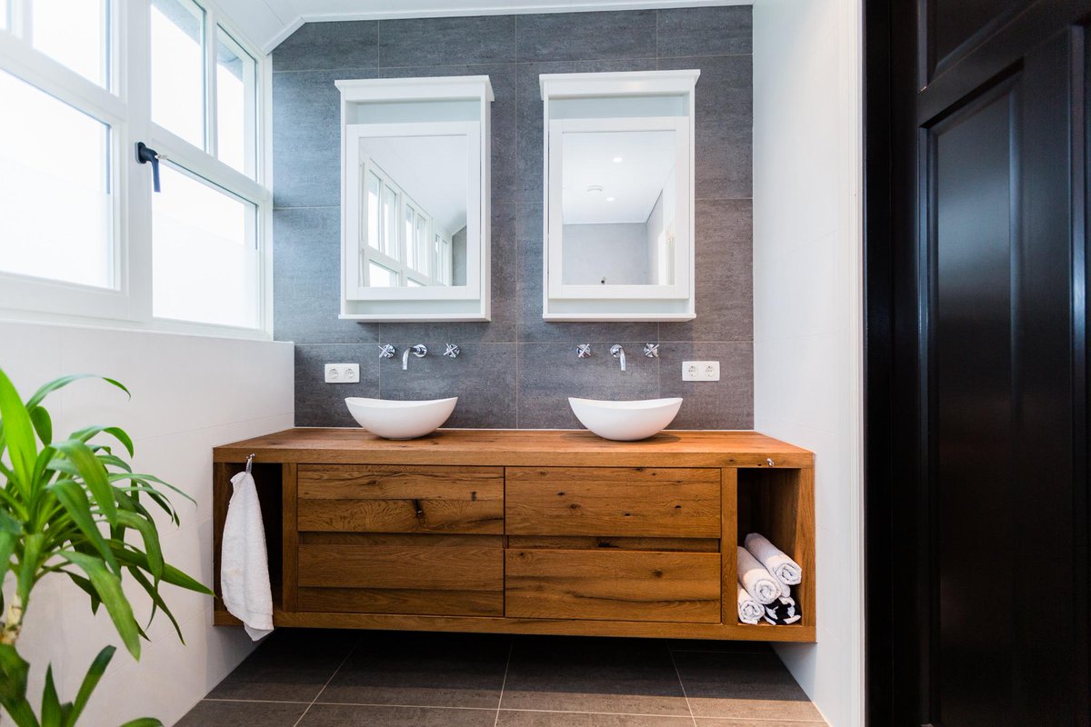 Eind 2014 hebben we meegeholpen dit interieur te realiseren! Mooie combi van landelijk&amp;modern #enthousiast