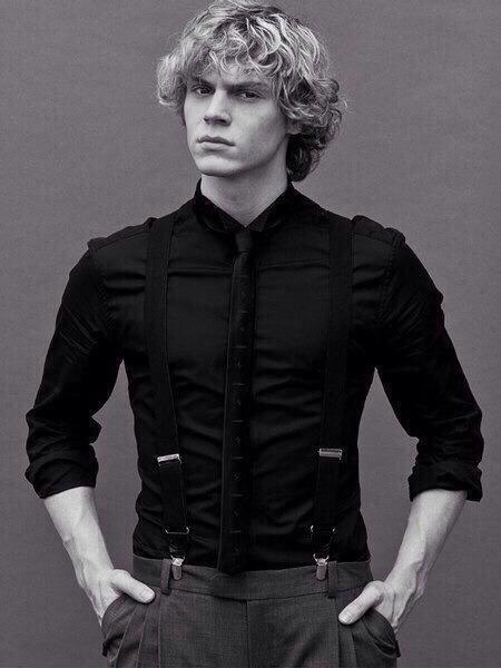 American horror story: evan peters turns 28 today. Happy birthday Tate/kit/Kyle/jimmy    