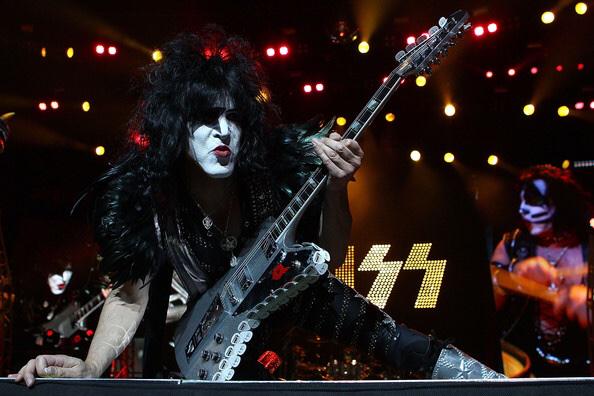 Happy birthday going out to a legend, Paul Stanley. 