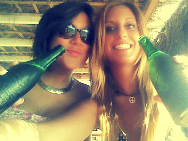 @snaveiras de repente he visto esto y me ha hecho sonreir#momentazos #verano #zipi&amp;zape #locuras #calor #playa #conil