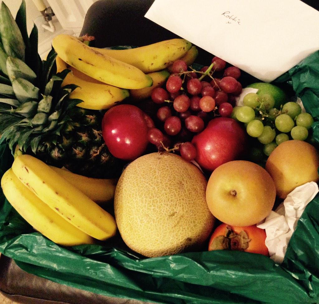 Thanks everyone at <a href="/chimpmanagement/">Chimp Management | Prof Steve Peters</a> - the wine is already open 👍