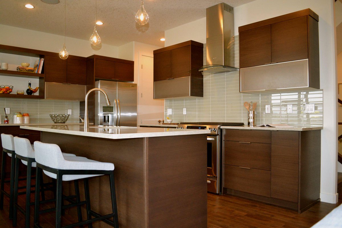New Year, New Cabinets!! Come to <a href="/TheKitchenCentr/">The Kitchen Centre</a> and get a free estimate!!
