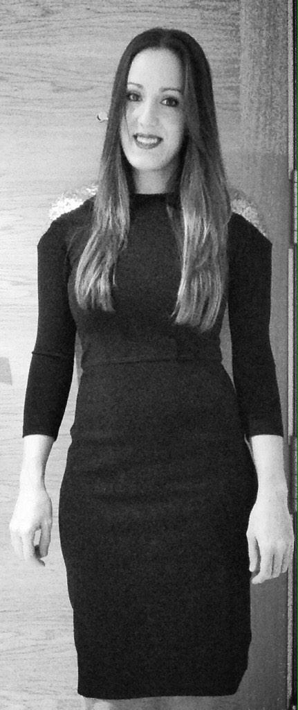 claudia_J_J's tweet photo. Totalmente enamorada de este vestido #Whitz @lagrantiendaes @Chenoaoficial @VeronicaMiyun http://t.co/WmPIqwj9bn