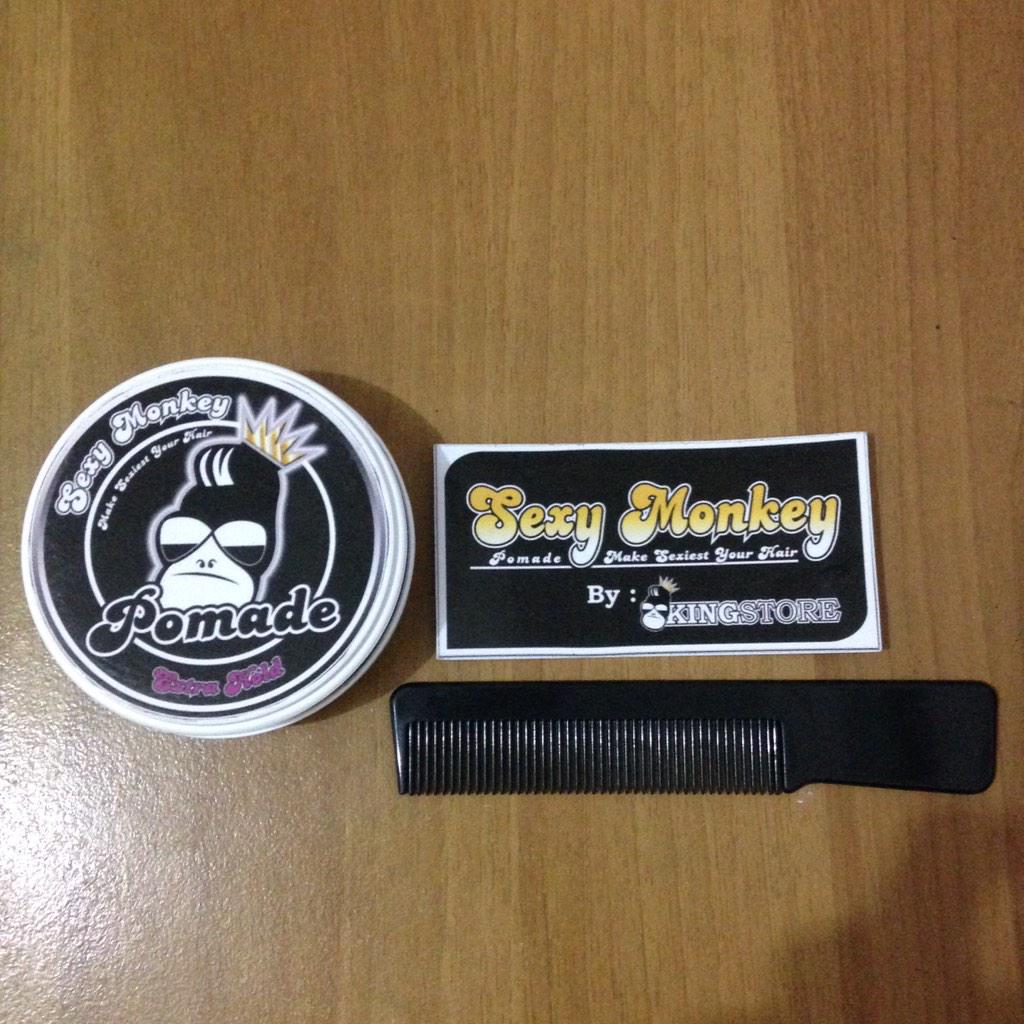 xtra hold (grape scent) ,beli pomade dapat stiker dan sisir mas bro,buruan di order