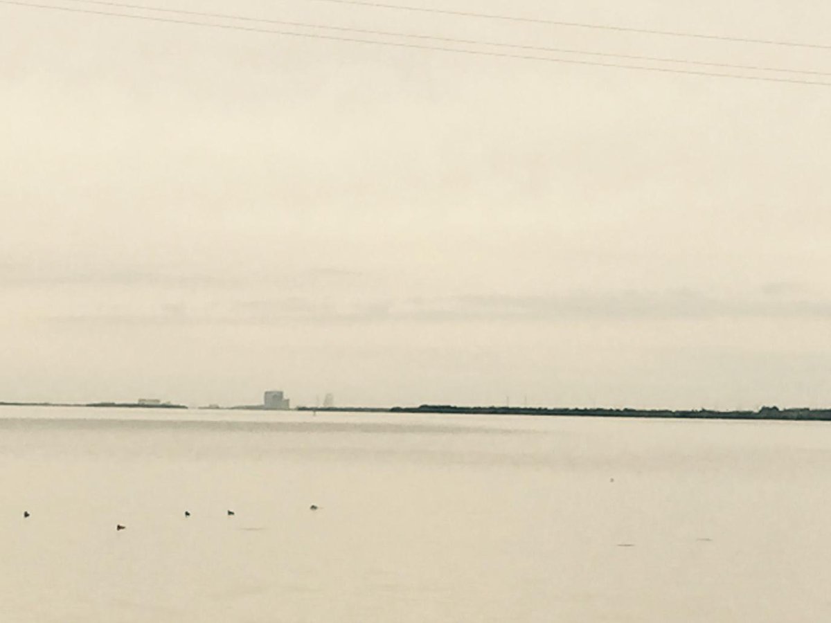 Cygnusx112's tweet image. Looking across the water at #MUOS3 scheduled to launch at 7:43 tonight. #GoAtlas Go @ulalaunch