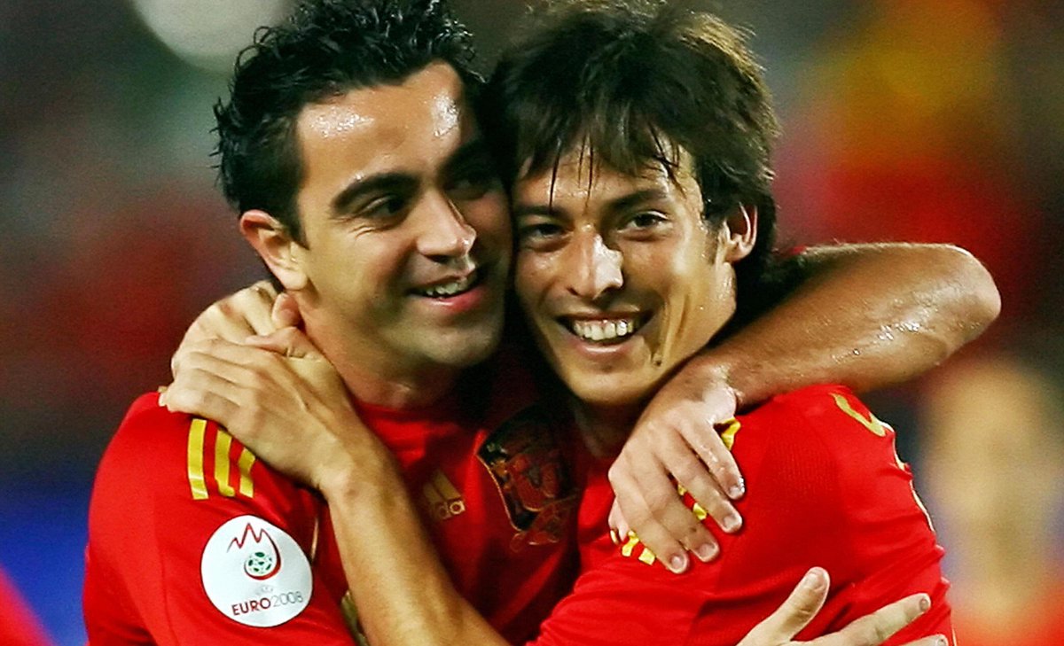 BBCSport's tweet photo. Barcelona midfielder Xavi wants David Silva to join the club, according to the gossip: http://t.co/9okUc4GLls http://t.co/yZ8oSf3Vwx