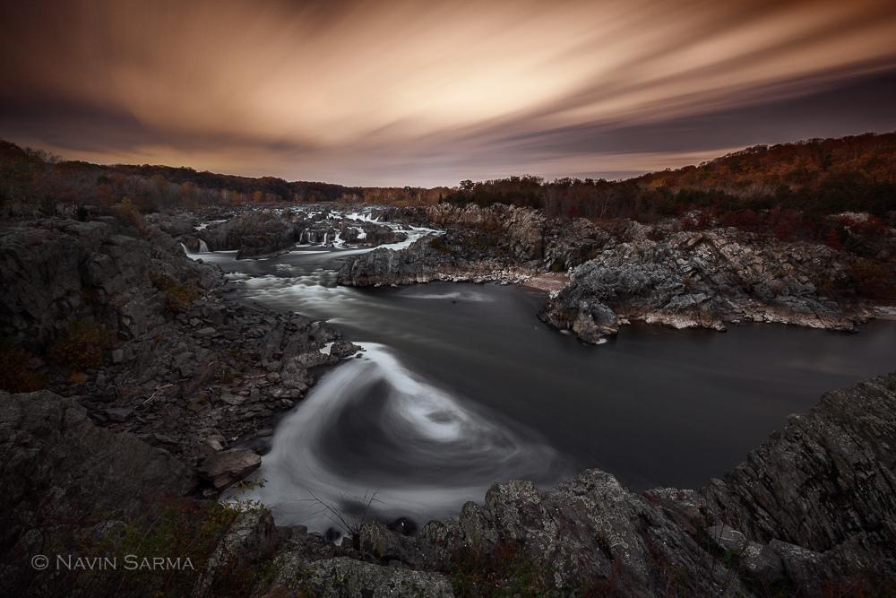 VisitFairfax's tweet image. Check out this awesome photo of @Gr8FallsPark by local photographer Navin Sarma bit.ly/1J7Fbq0 #endlessmotion