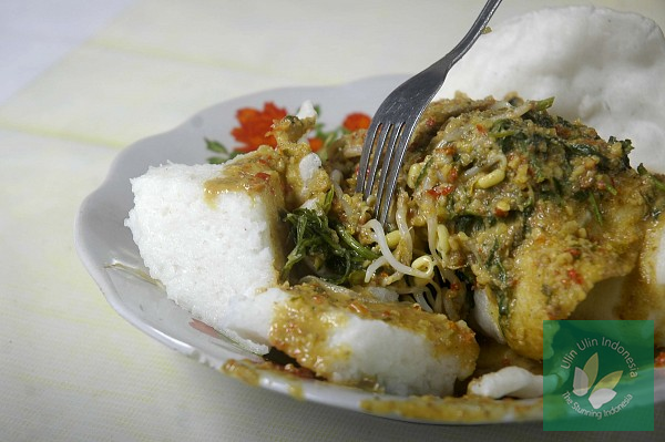Wisata #kuliner #Kediri: Pecel Punten "Mbenjeng Mriki Maleh Nggeh". Baca di: ulin.in/DUm #travel #culinary