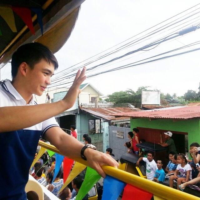 TeamDRoque's tweet photo. “@DOMs_Republic: Tarlac City Town Fiesta 2015 :) #dominicroque cto : @starmagicphils http://t.co/J3OxkBn3iS”