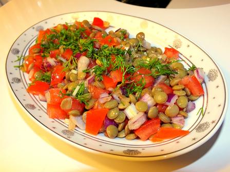 evdeborek's tweet photo. #foodporn #gününtarifi #recipeblog #RecipeTweets #esexfoodporn Mercimek Salatası http://t.co/6BuHDJjQ5v http://t.co/GfNxmKbrKb