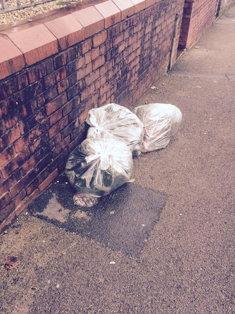 DeanRoberts6's tweet photo. @RCTCouncil leave this http://t.co/bfUWPVlEzo