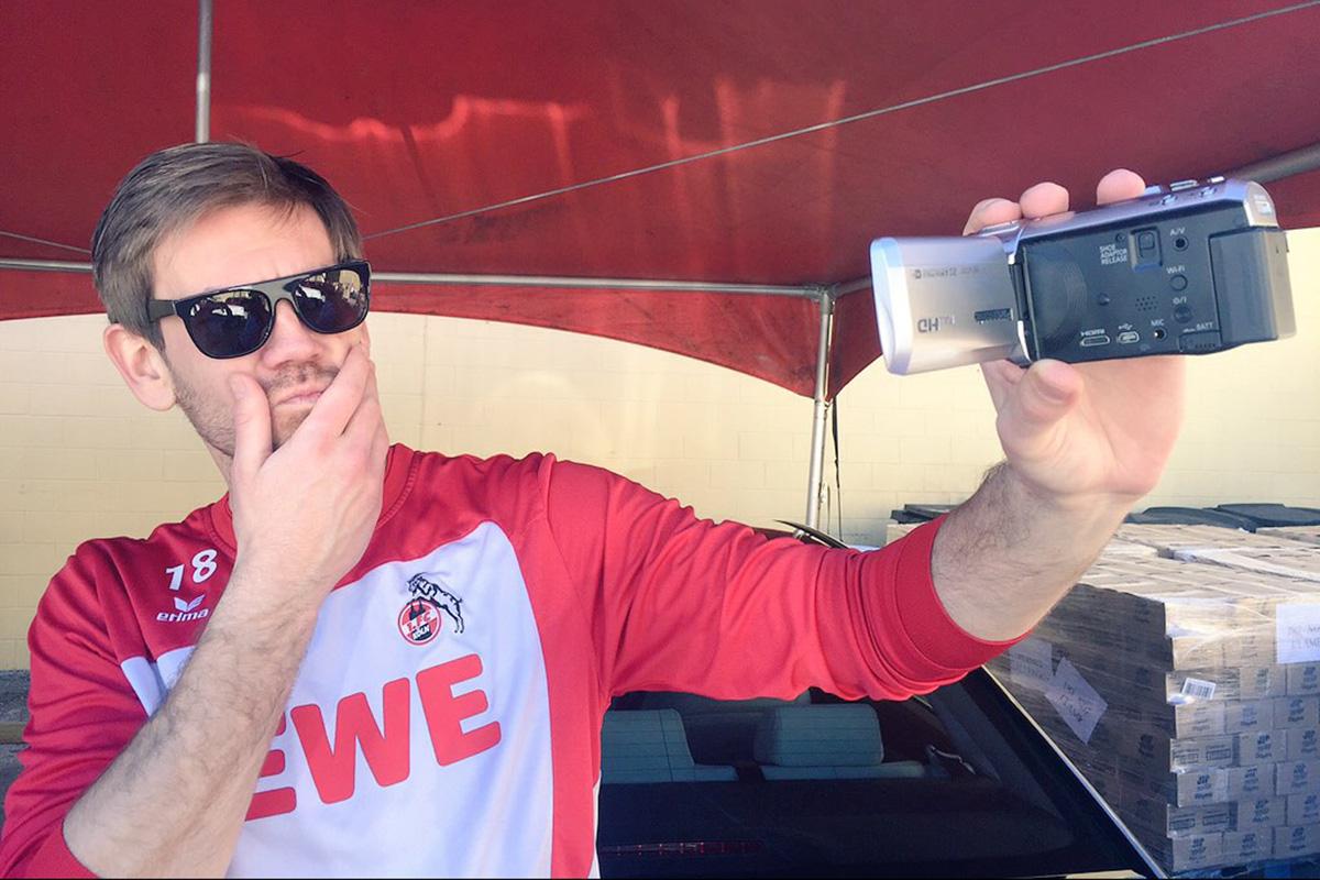 fckoeln's tweet photo. Alles Gute zum 29. Geburtstag, lieber Thomas #Kessler! #effzeh #KessCam http://t.co/j3LrejOA5a