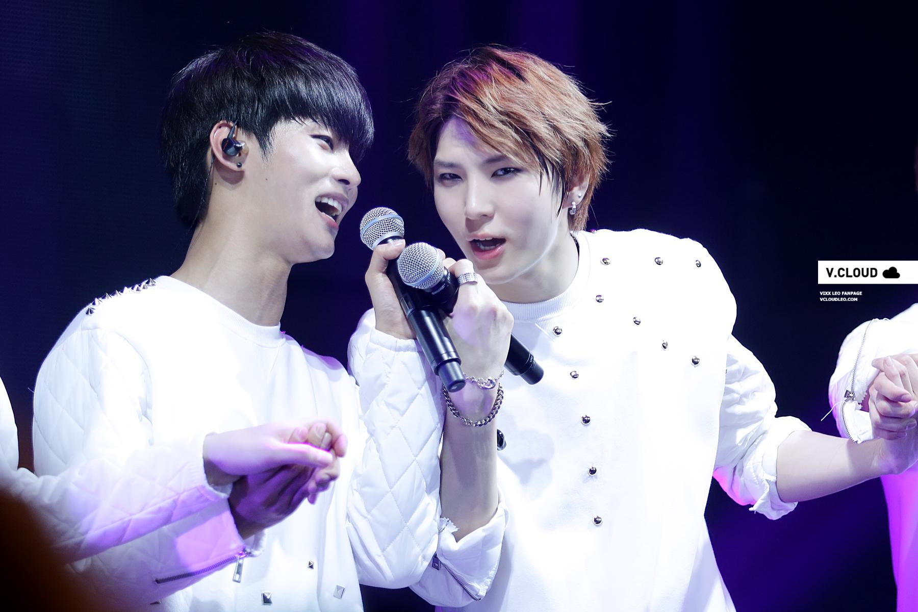 B7zXYSxCQAAkIfy.jpg:large