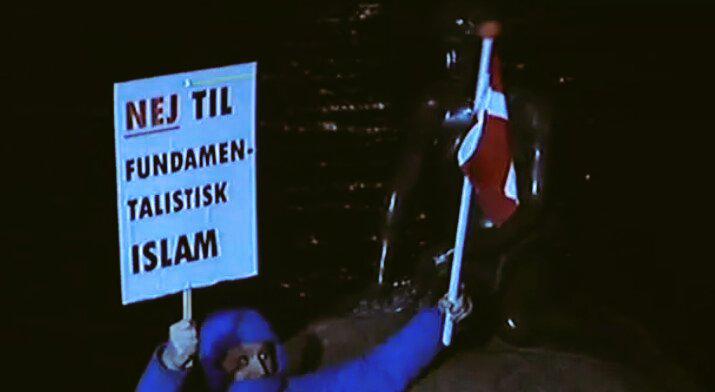 PegidaDK's tweet photo. Pegida: Flere demonstrationer på vej
http://t.co/KVcy6NmQVN #pegidadk #Pegida #dkpol http://t.co/NeS9JL6MT4