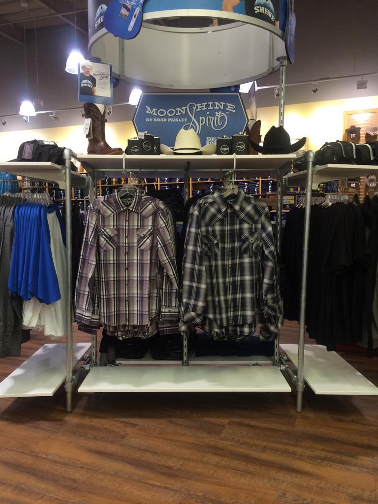 Teresa Sardina On Twitter Bradpaisley Love Your Moon Shine Line