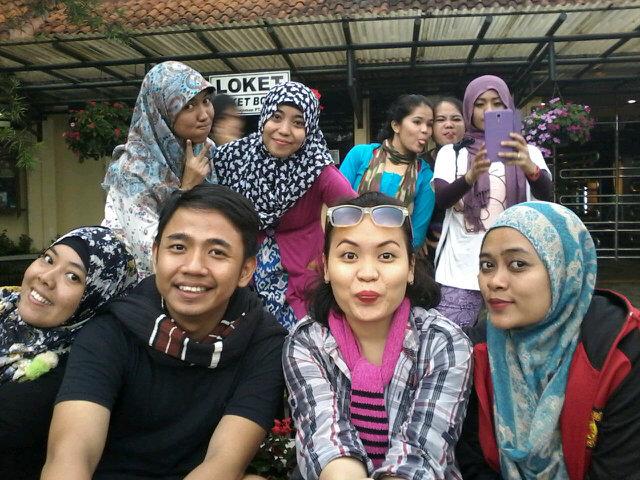 album <a href="/cipanas/">Cipanas</a>