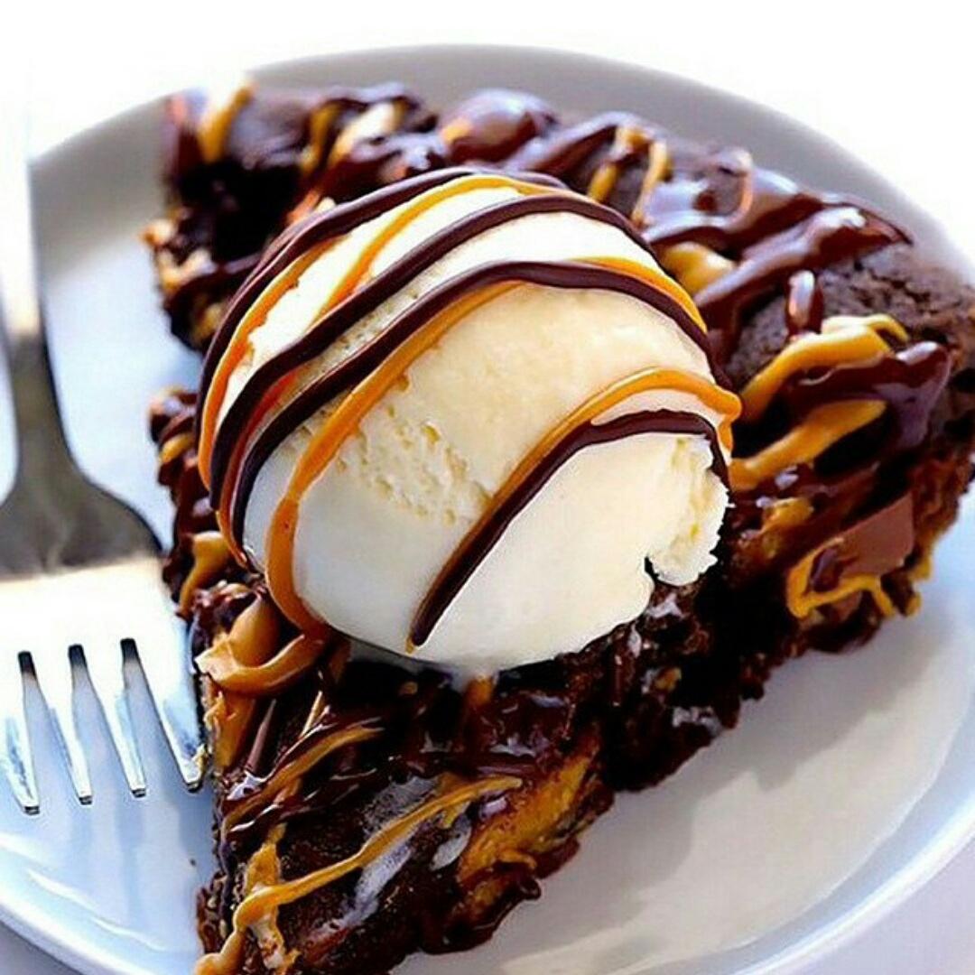 Tag a friend 🍰😋🍰😍🍰