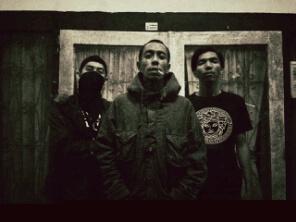 JAHANAM slh satu band death metal Jambi lg merampungkan EP mereka di pertengahan 2015 #jcginfo cc @segitigasipiritg "