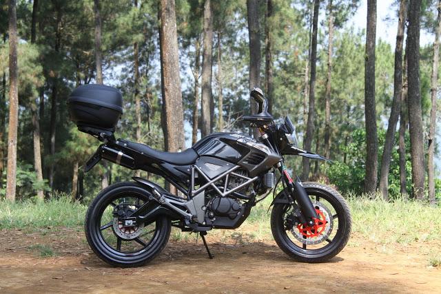 #modiftiger #touring #streetfighter cek di goo.gl/q9VDt0 <a href="/HTMLestd/">HTML eastsiders</a> <a href="/britissumedang/">BRITIS Sumedang</a> <a href="/HTMLindonesia/">honda tiger</a> @JetJAMBI