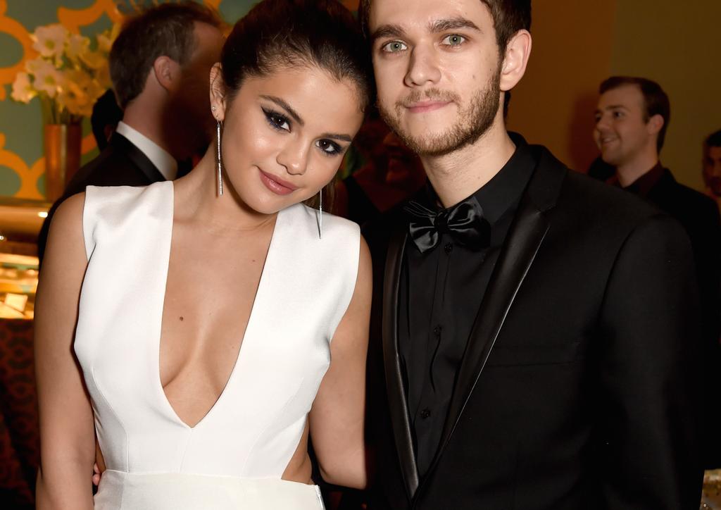 MagazineMF's tweet image. OMG. @Zedd posted a private pic with @selenagomez! bit.ly/1sUWQ27  #Selenators