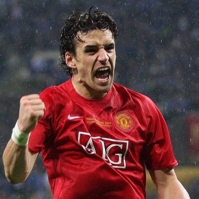 Late post:
Happy 34th Birthday, Owen Hargreaves!!!
*Ex- player* 
