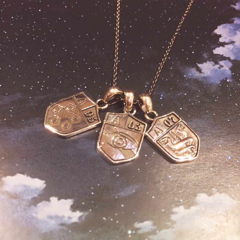 ARTEMIS KINGS ワールドトリガー 嵐山隊 部隊章 ペンダントトップ 開店まで2日！】「ボーダーマルイジャム渋谷支部」 ARTEMIS KINGSさん